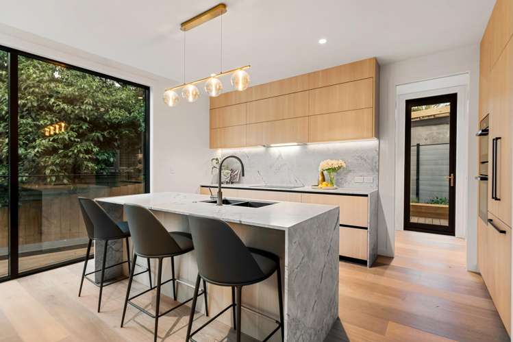 2/8 Westwood Terrace Saint Marys Bay_4