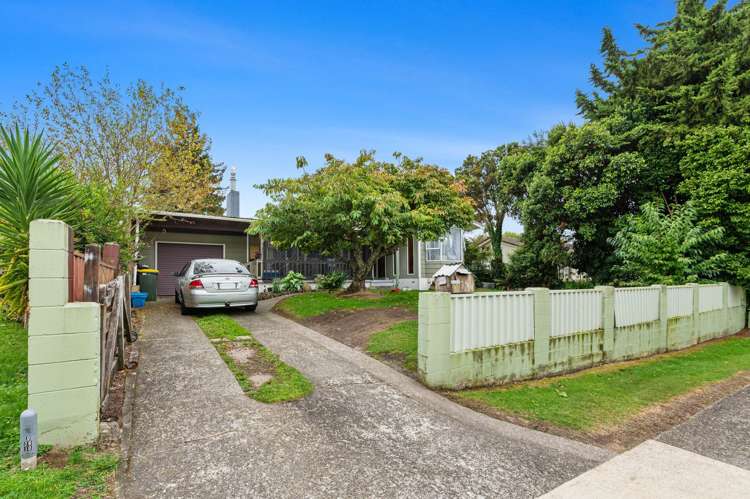 15 Roger Street Pukehangi_11