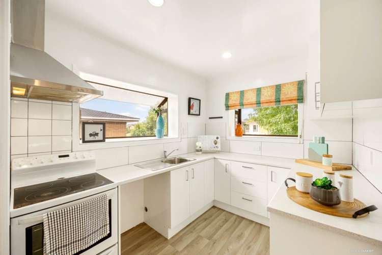 38A Whiteacres Drive Sunnyhills_16