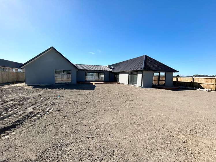 38 Kingsdowne Drive_0