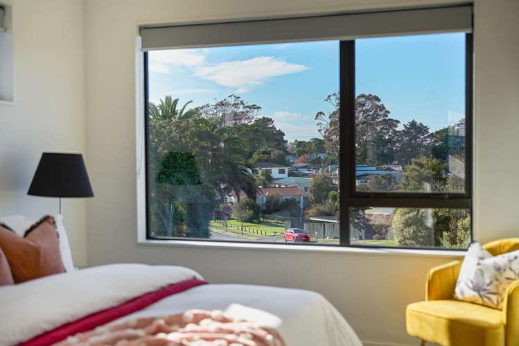 2/20 Cyril Crescent West Harbour_9