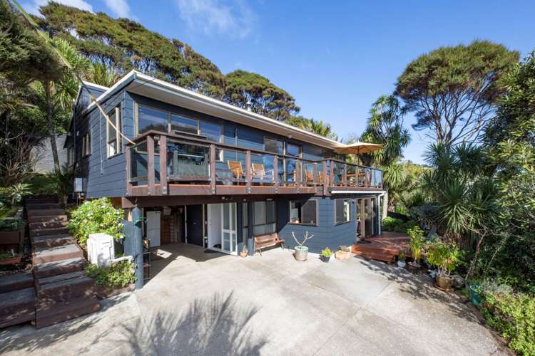 125 Seaview Road Piha_24