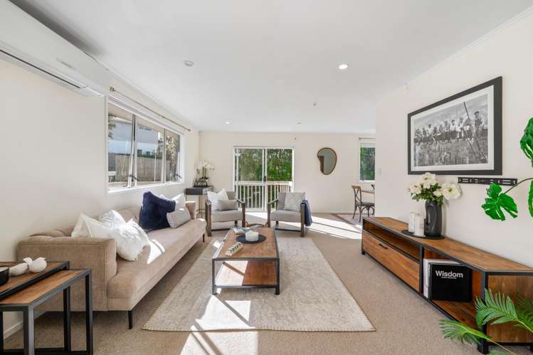 34 Freya Place Torbay_11