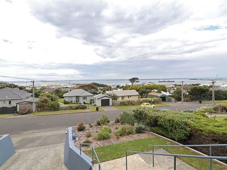 84 Lagan Street Bluff_18