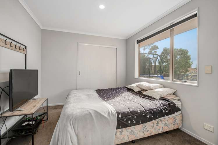 9 Jean Place Stanmore Bay_12