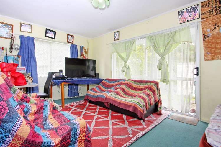 2/11 Justamere Place Manurewa_4