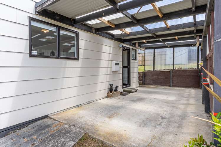 17a Moana Street Otaki Beach_13