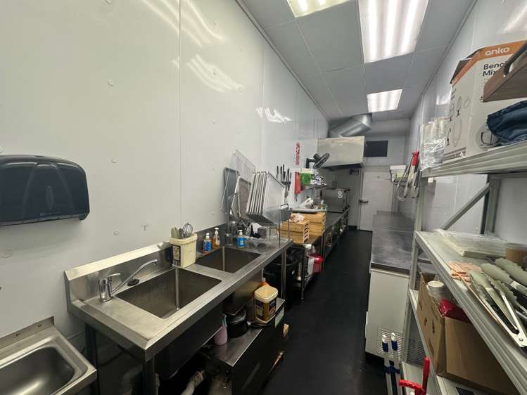 90 Hurstmere Road Takapuna_5