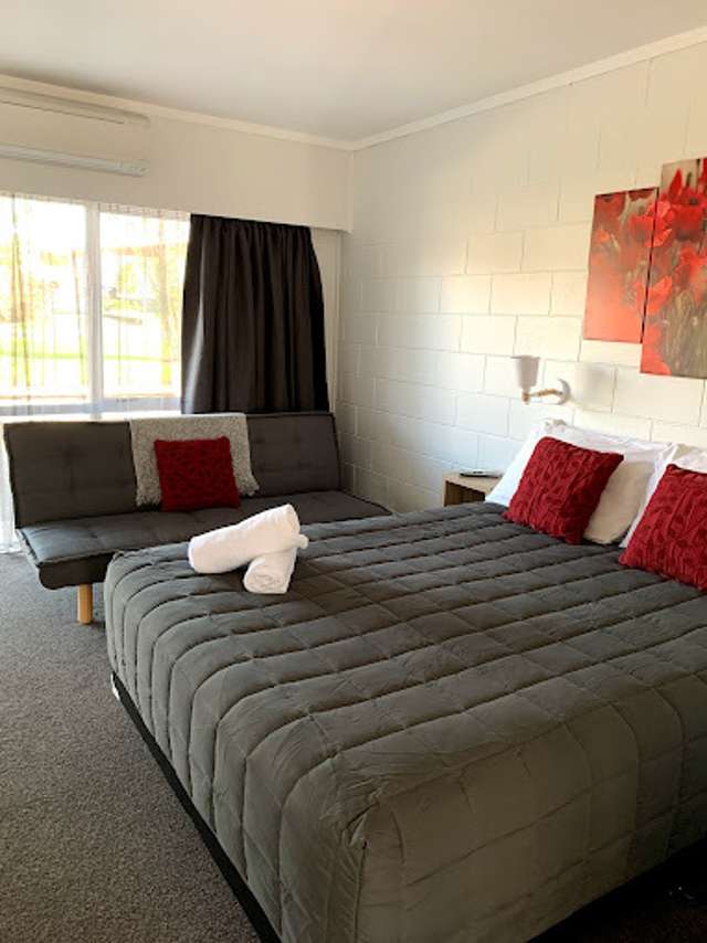 Racecourse Motel Paeroa_3