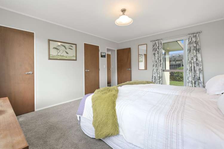 35 Clivedene Street Matua_14