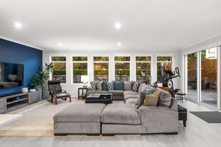 39 Headsail Drive Long Bay_7