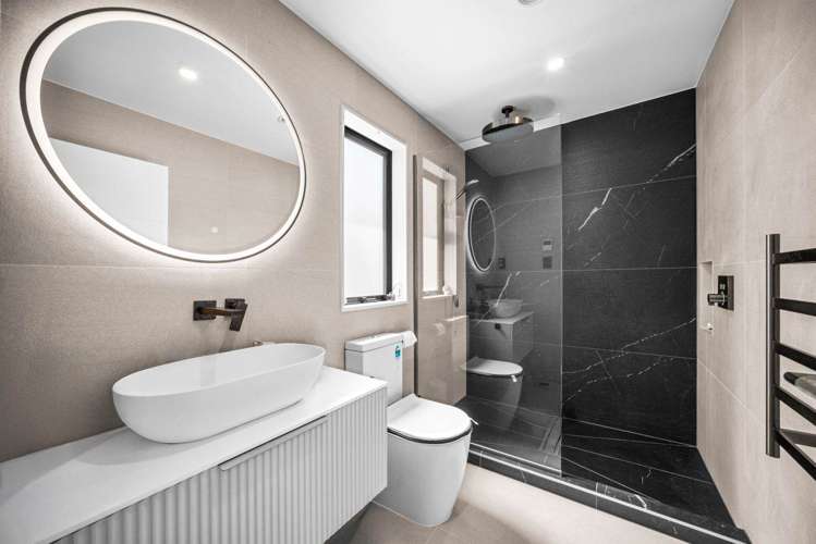 25F Oteha Valley Road Northcross_13