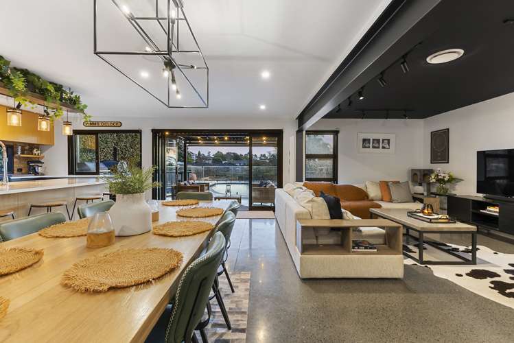 172 Bleakhouse Road Mellons Bay_16