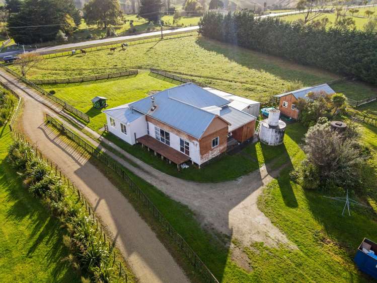 276 No 2 Line Okoia_1