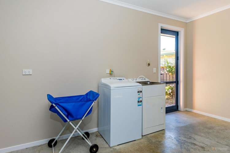 1 Eric Batchelor Place Waimate_16