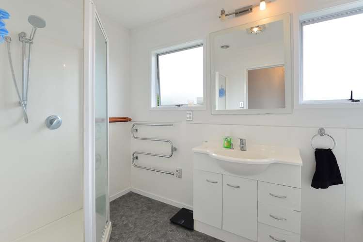 11 Blomfield Street Nawton_12