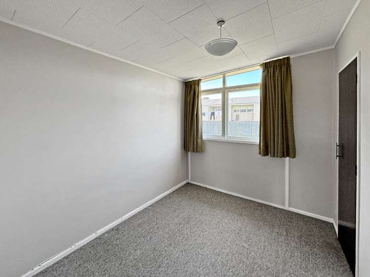 7/457 Featherston Street 10930_5