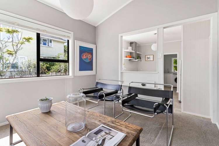 21 Fraser Road Narrow Neck_7