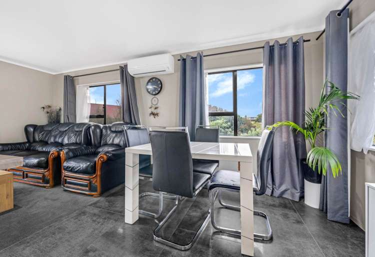 2/33 Seaward Place Wattle Downs_20