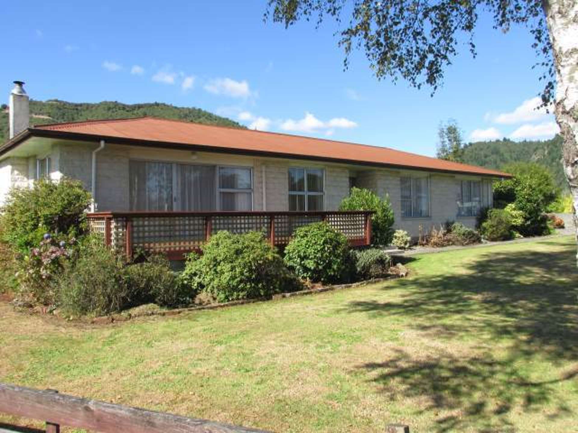 71 Main Street Reefton_0