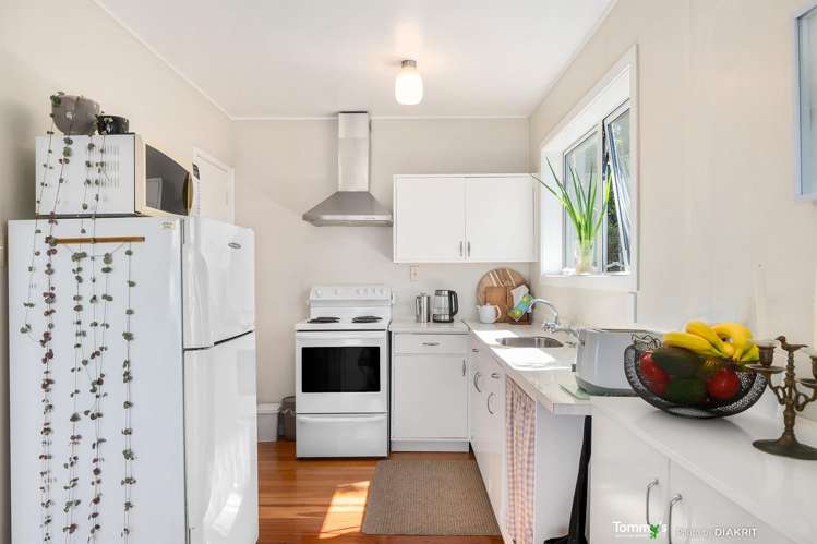 2/172 Ohiro Road Brooklyn_2