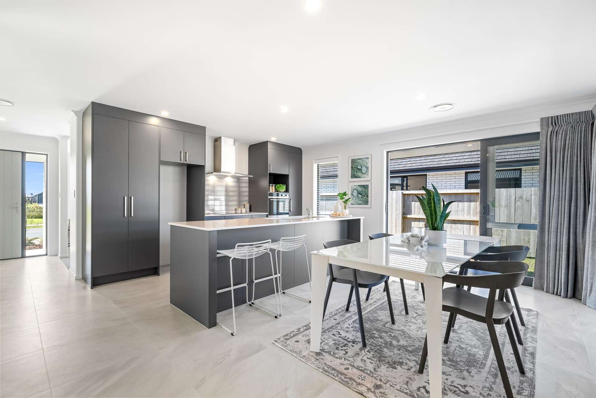 77 Kaurinui Crescent One Tree Point_0