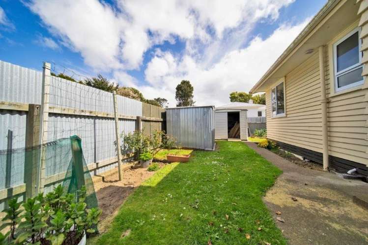 10 Douglas Street Hawera_16