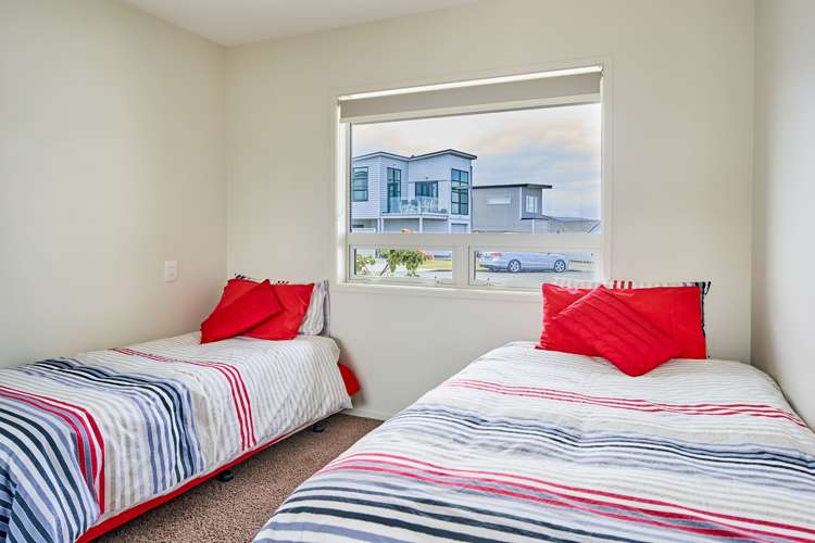 27 Mo Street Camborne_16