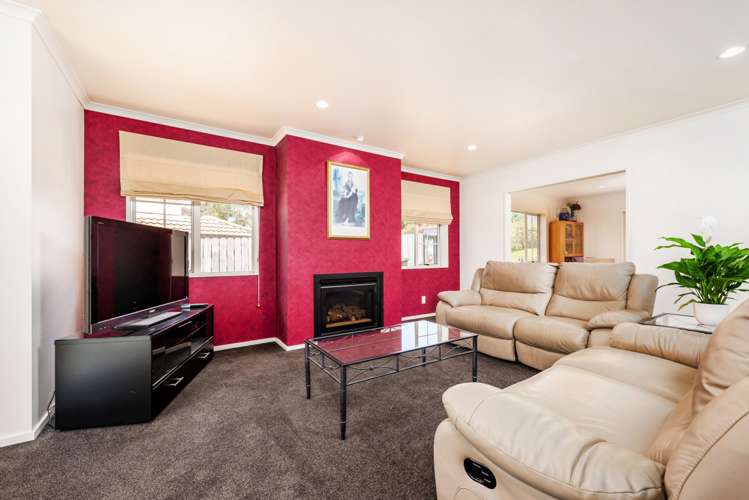 8 San Ambrosio Rise Henderson_9