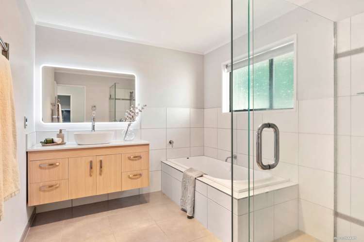 6 Kauri Drive Waiuku_11