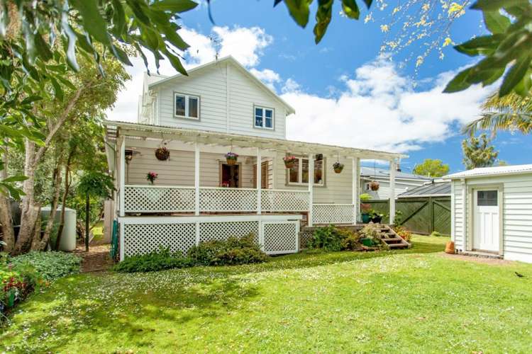 64 Ellerton Road Mount Eden_19