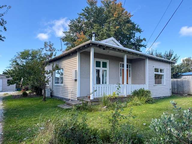 Two Bedrooms In Phillipstown!