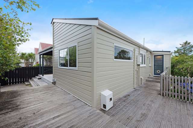 79 Thurleigh Grove Karori_2