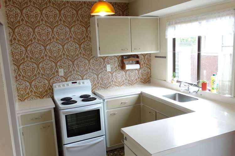 1/100 East Coast Road Forrest Hill_2