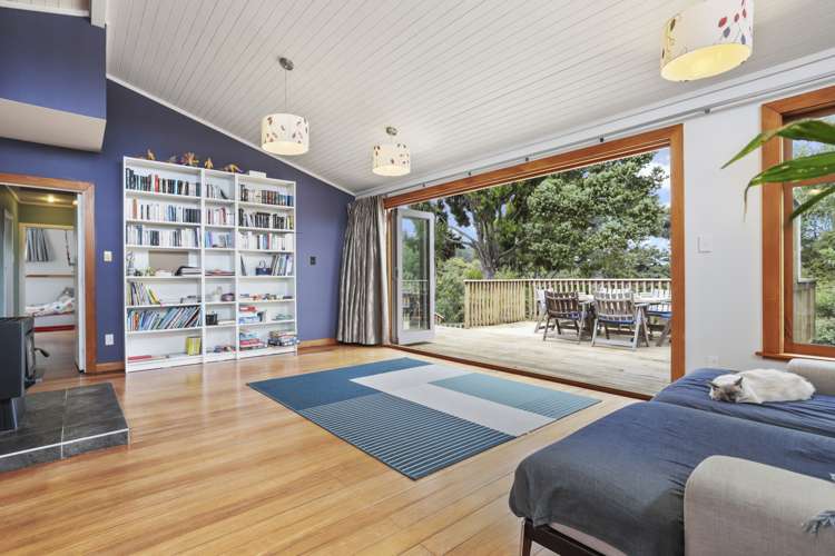 30 Rimutaka Place Titirangi_5