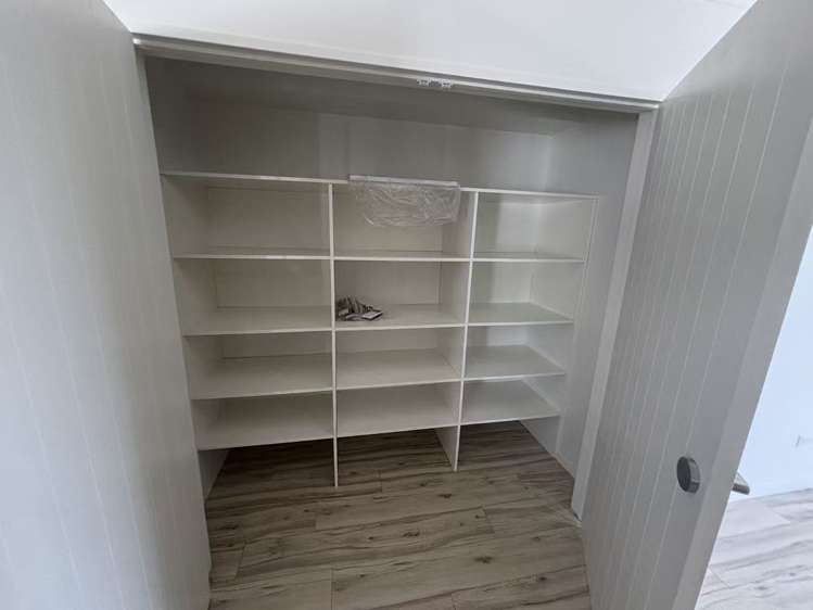 31A Helleur Road Massey_11