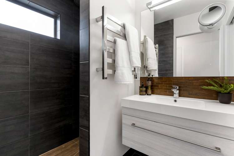 10 Stile Place Pukekohe_12