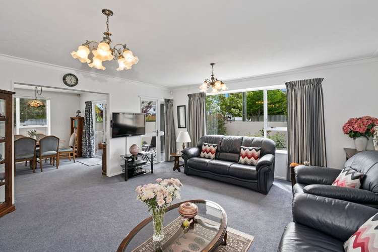 2 Saint Andrews Square Strowan_5