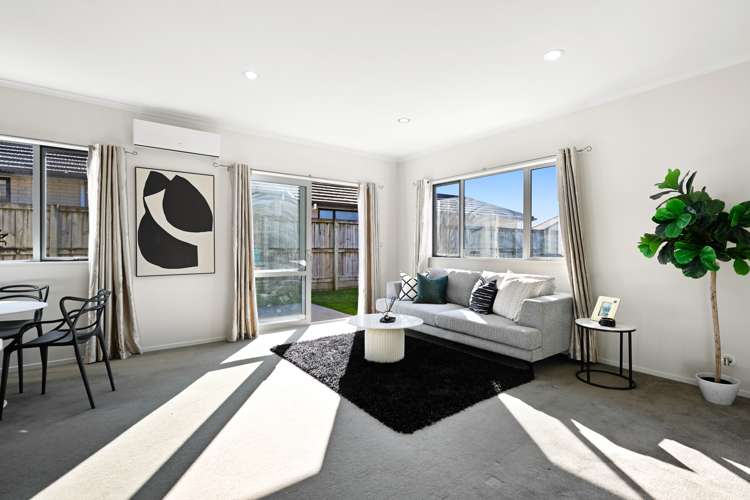 1 Astelia Lane Rototuna North_11