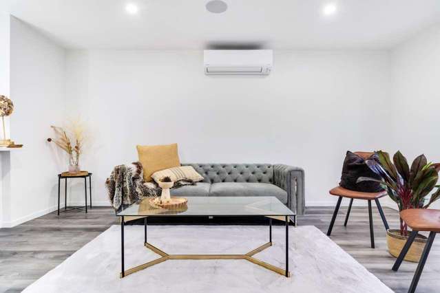 2/7 Gambare Place Wattle Downs_4