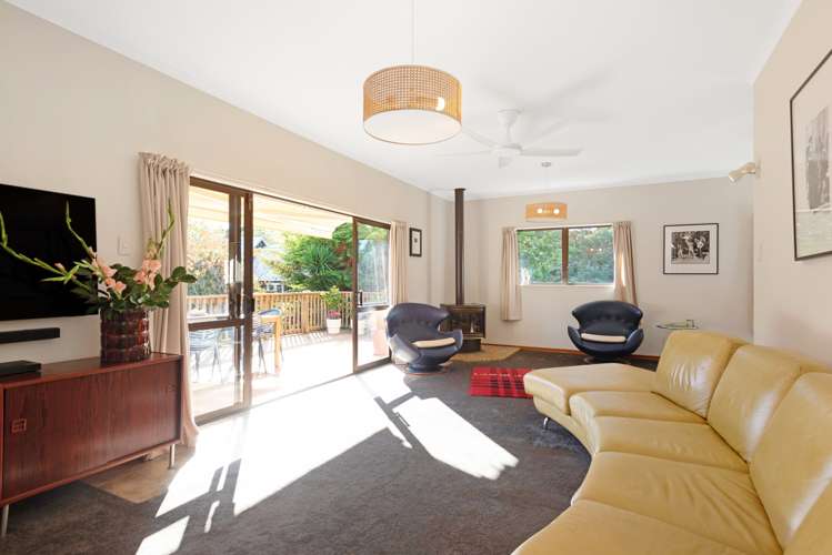 15A Alexander Road Raumati Beach Kapiti Coast Houses for Sale