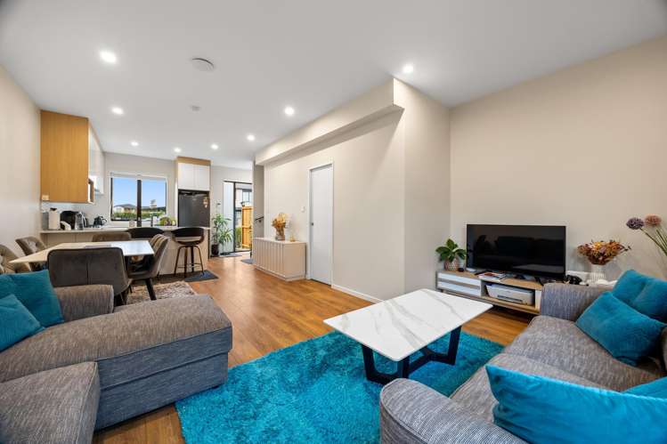 8 Freshland Drive Flat Bush_7