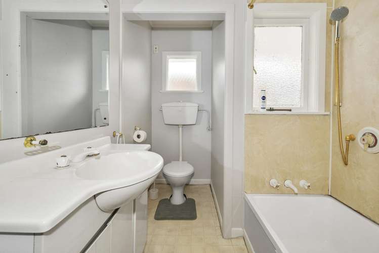 127 Hutchinson Avenue New Lynn_6