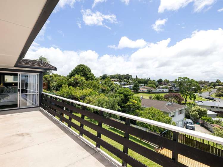 6 Glamis Avenue Dinsdale_16