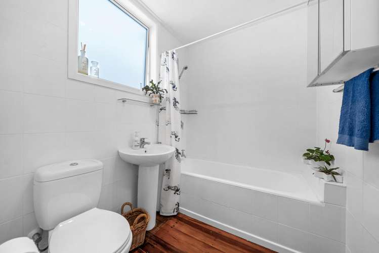 43 Waimumu Road Massey_13