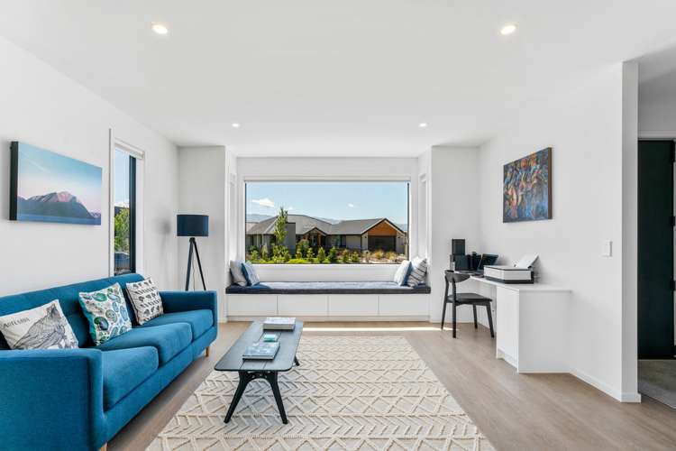7 Tahi Street Albert Town_4