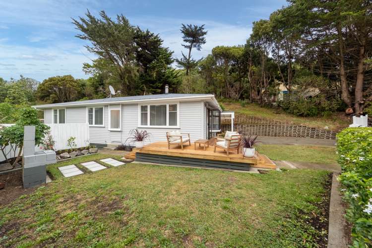 64 Jillett Street Titahi Bay_16