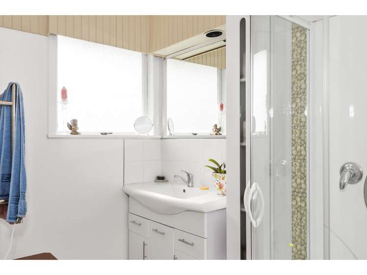 77 Boundary Road Blockhouse Bay_13