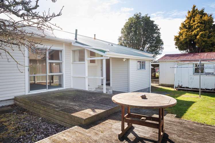 2 Harford Street Feilding_14