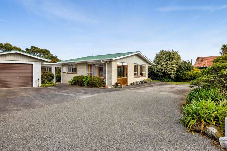 84 Domett Street Opunake_34